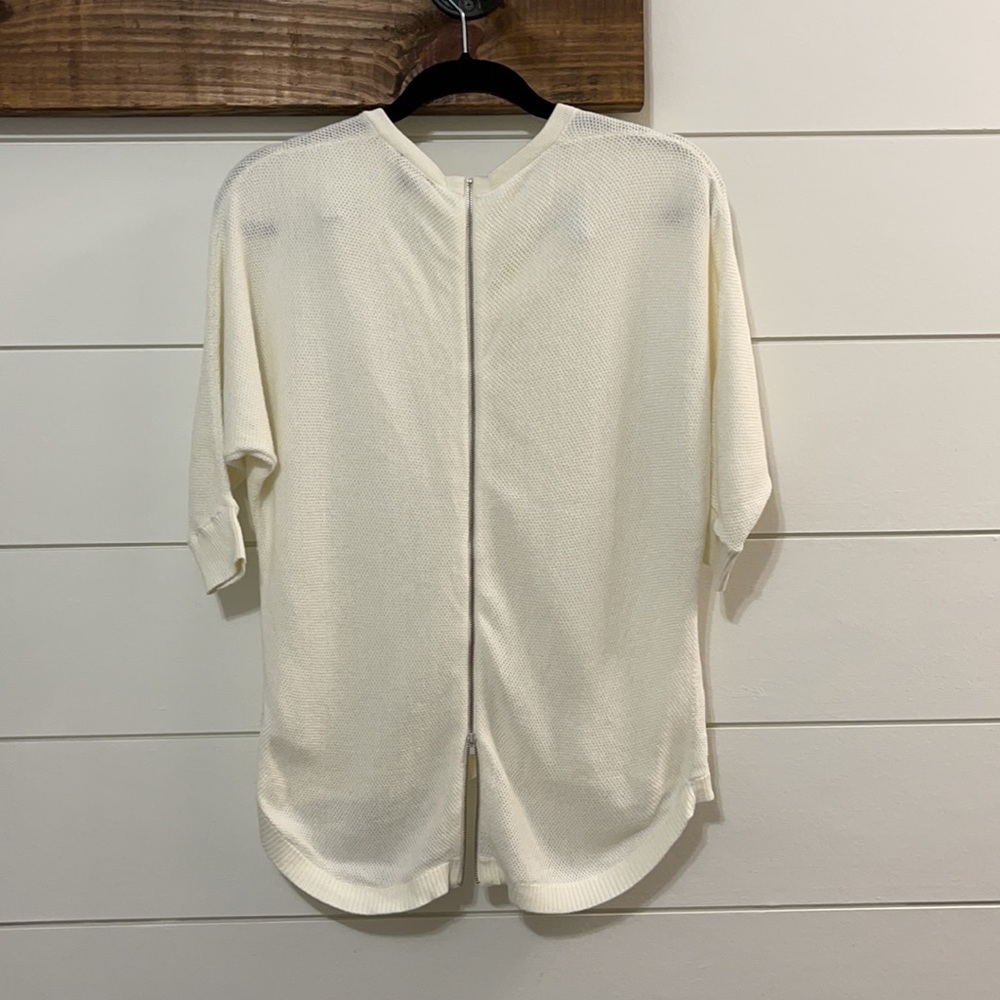 Express Sweater - Picture 3 of 6